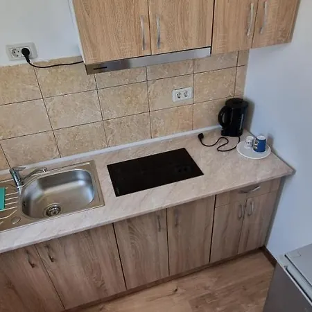 Veronica Apartment *